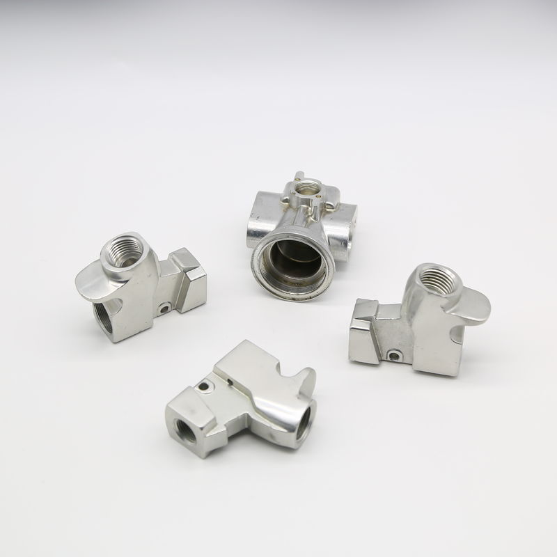 Processo di forgiatura Modello progressivo personalizzato Odm Cnc Lavorazione di lamiere di metallo Stamping Parti auto