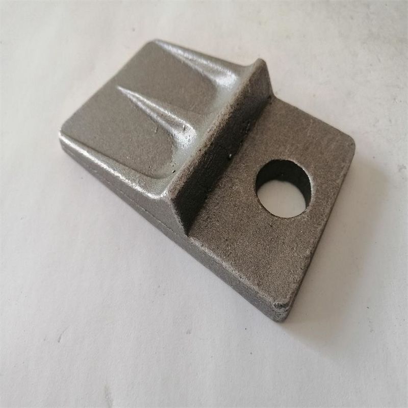 Fabbricazione a partire da materiali di calzatura o di calzatura